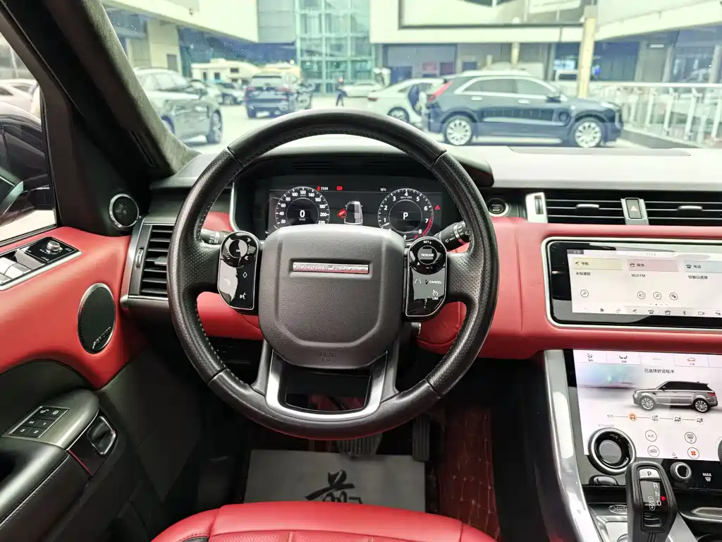 Land Rover Sport 2019 — фото 18