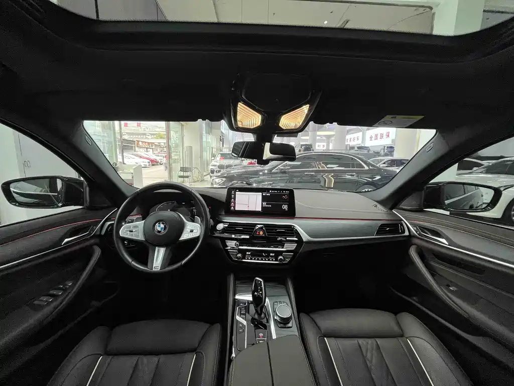BMW 5 Series 2023 — фото 12