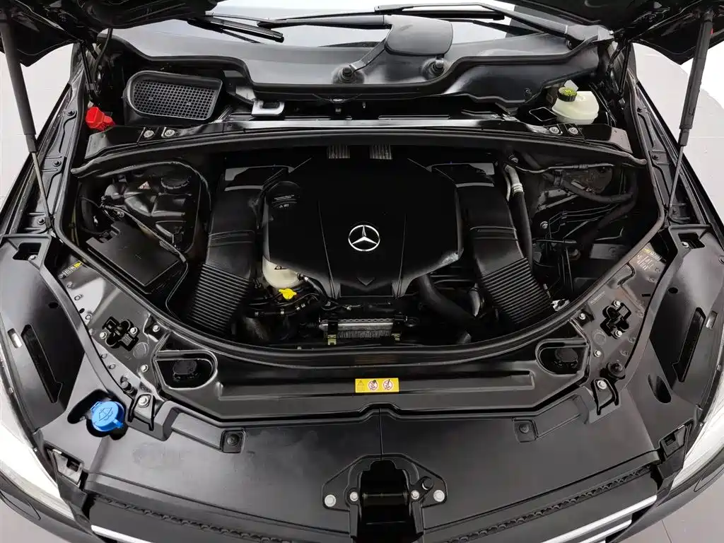Mercedes-Benz R-Class 2016