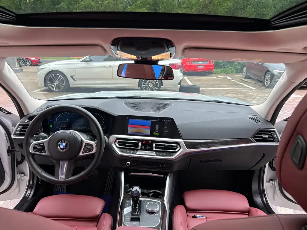 BMW 3 Series 2021 — фото 14
