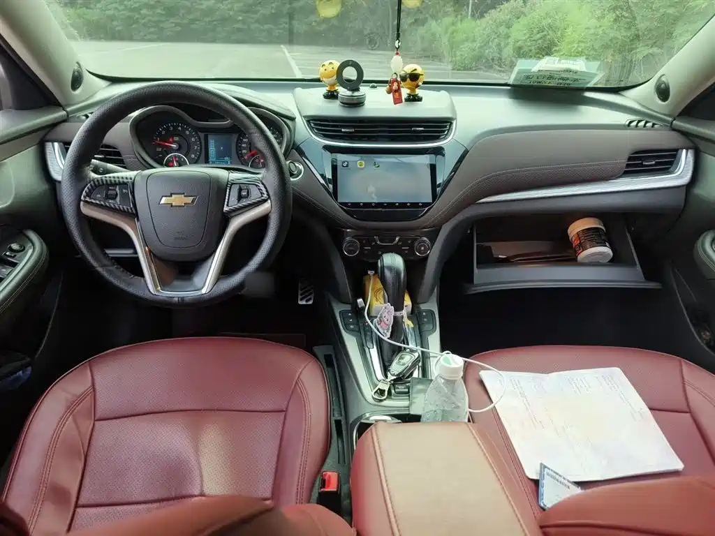 Chevrolet Malibu 2018 — фото 13