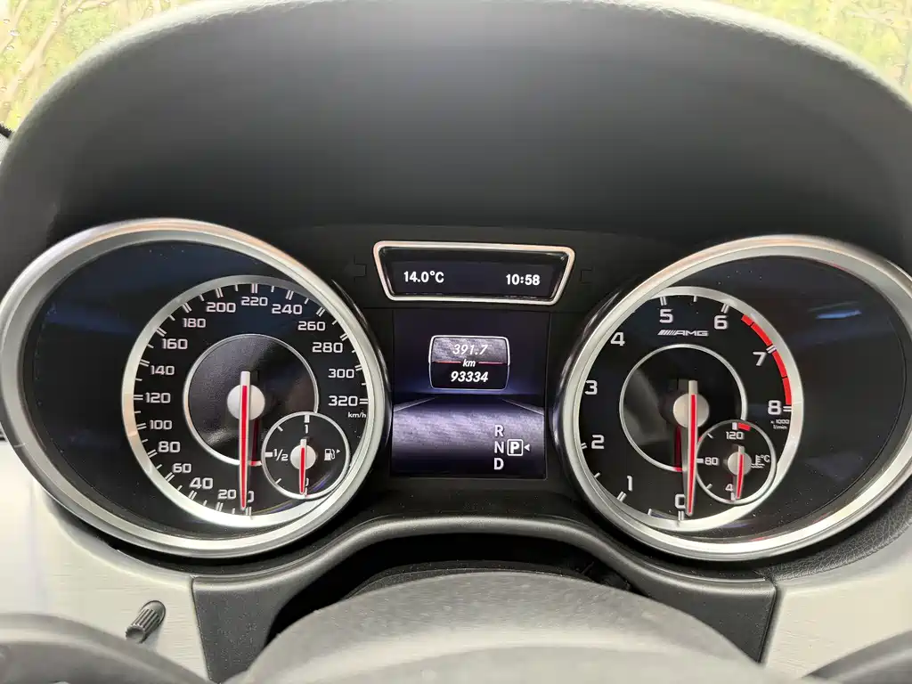 Mercedes-Benz M-Class AMG 2015 — фото 8