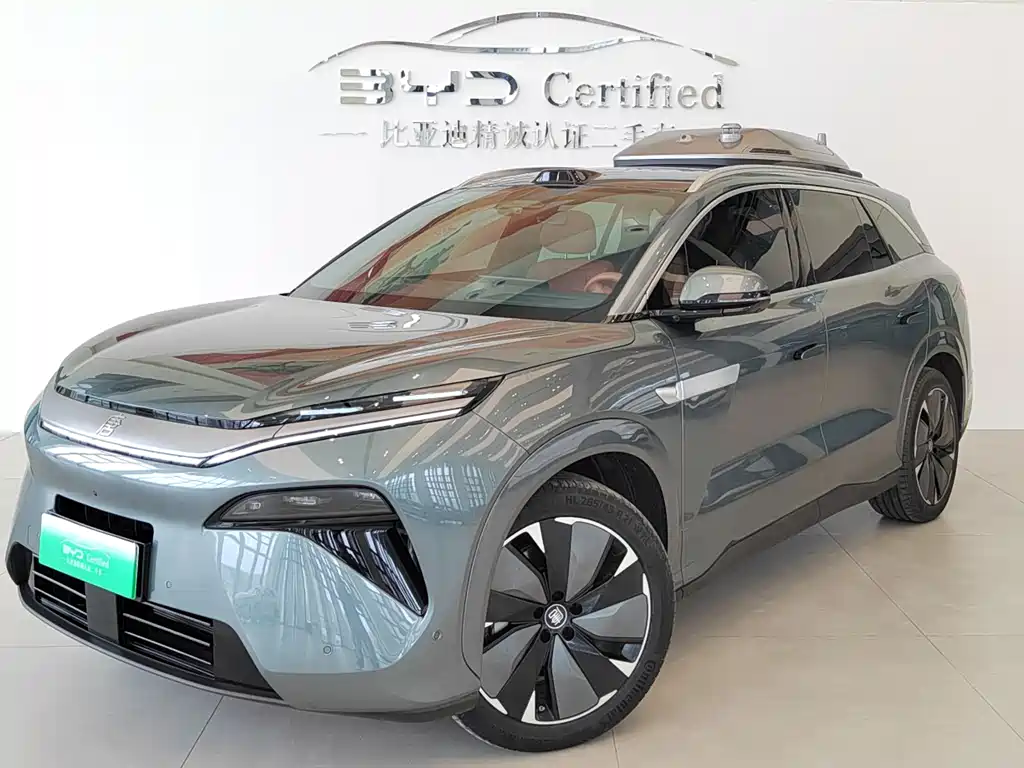 BYD Tang L 2025