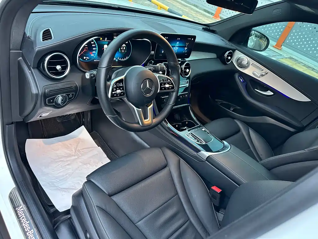 Mercedes-Benz GLC Coupe 2021