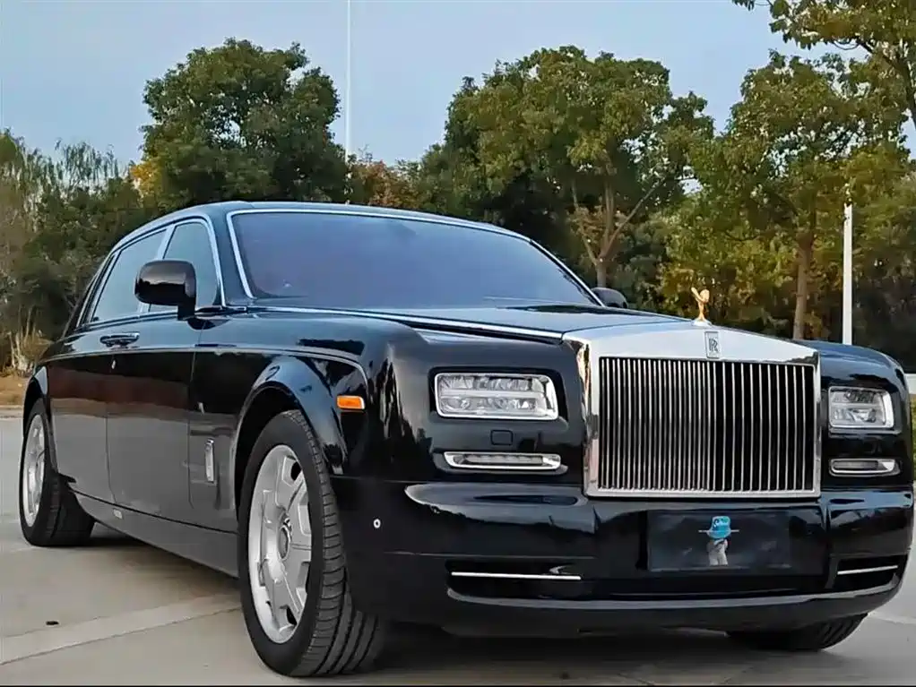 Rolls-Royce Phantom 2013 — фото 3