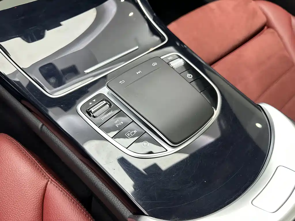 Mercedes-Benz C-Class 2021 — фото 18