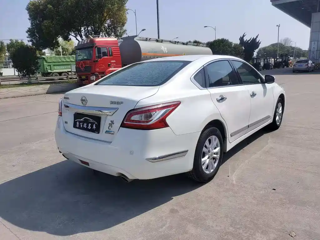 Nissan Teana 2015 — фото 10