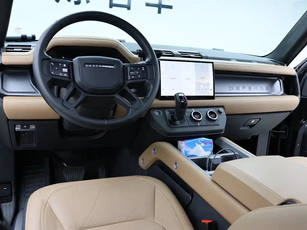 Land Rover Defender 2024 — фото 10