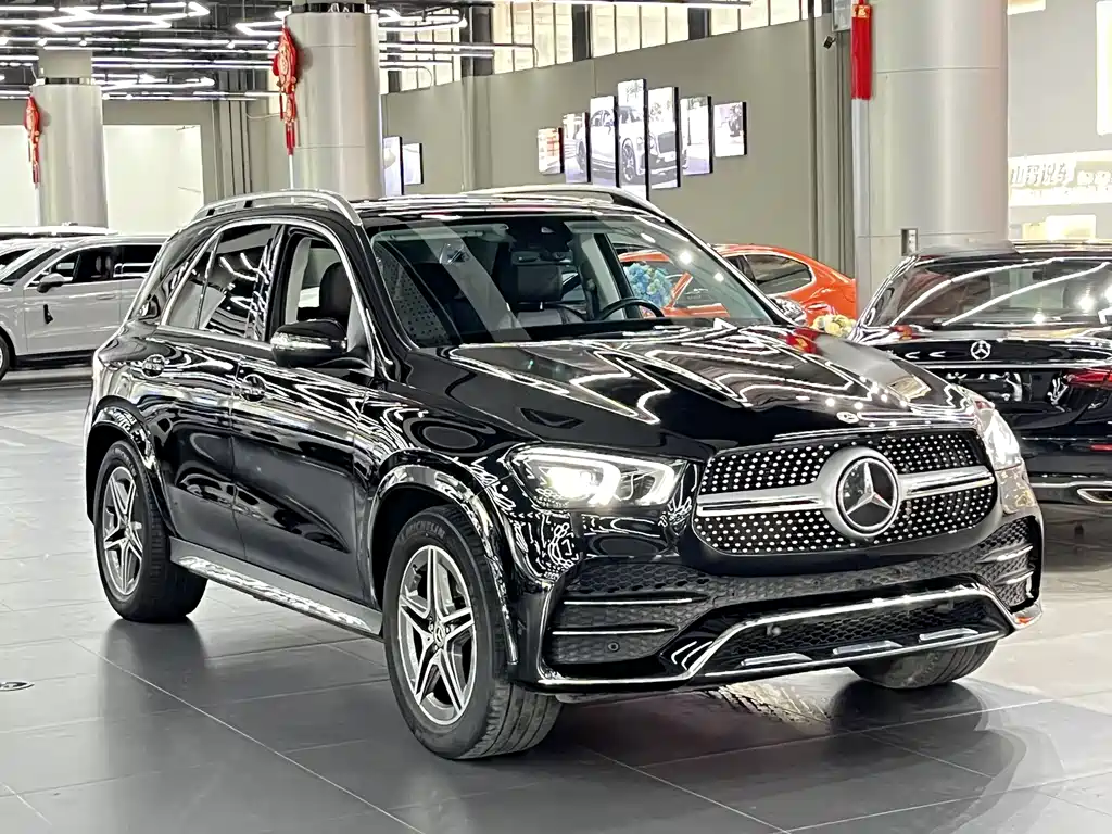 Mercedes-Benz GLE 2023 — фото 3