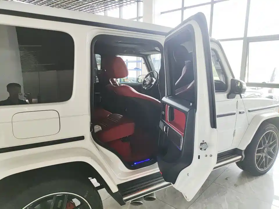 Mercedes-Benz G-Class 2023 — фото 7