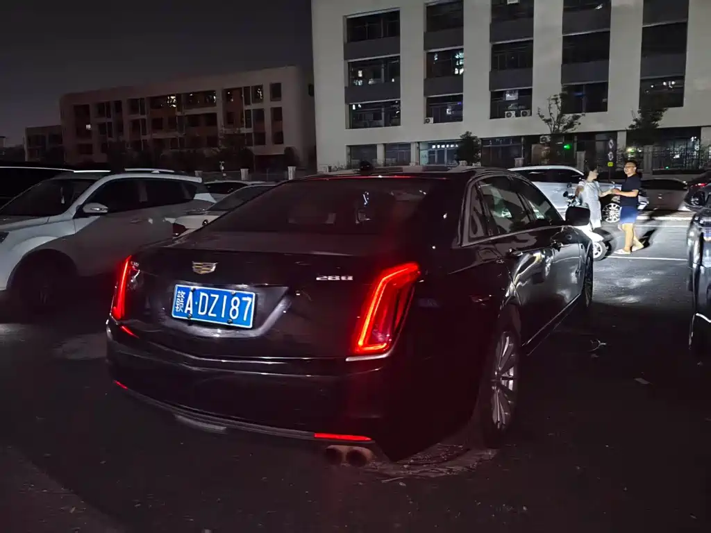 Cadillac CT6 2018 — фото 9