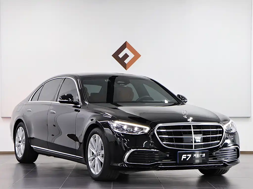 Mercedes-Benz S-Class 2025 — фото 3