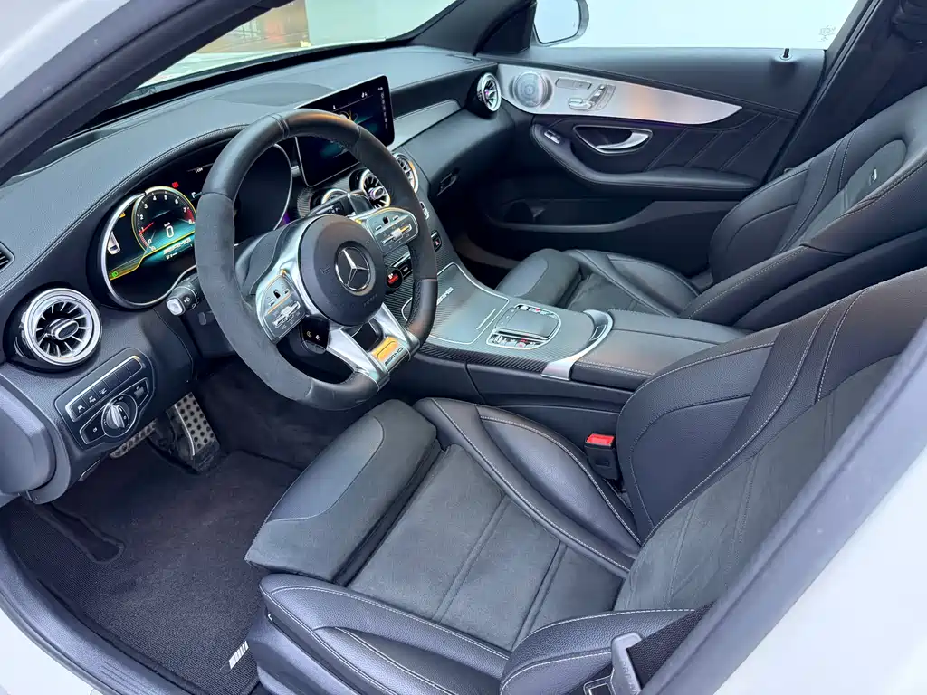 Mercedes-Benz C-Class AMG 2020 — фото 11