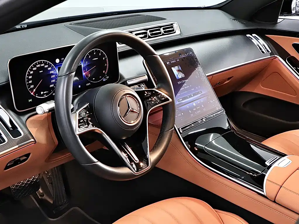 Mercedes-Benz S-Class 2025 — фото 11
