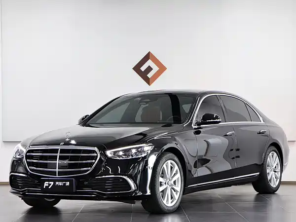 Mercedes-Benz S-Class 2024