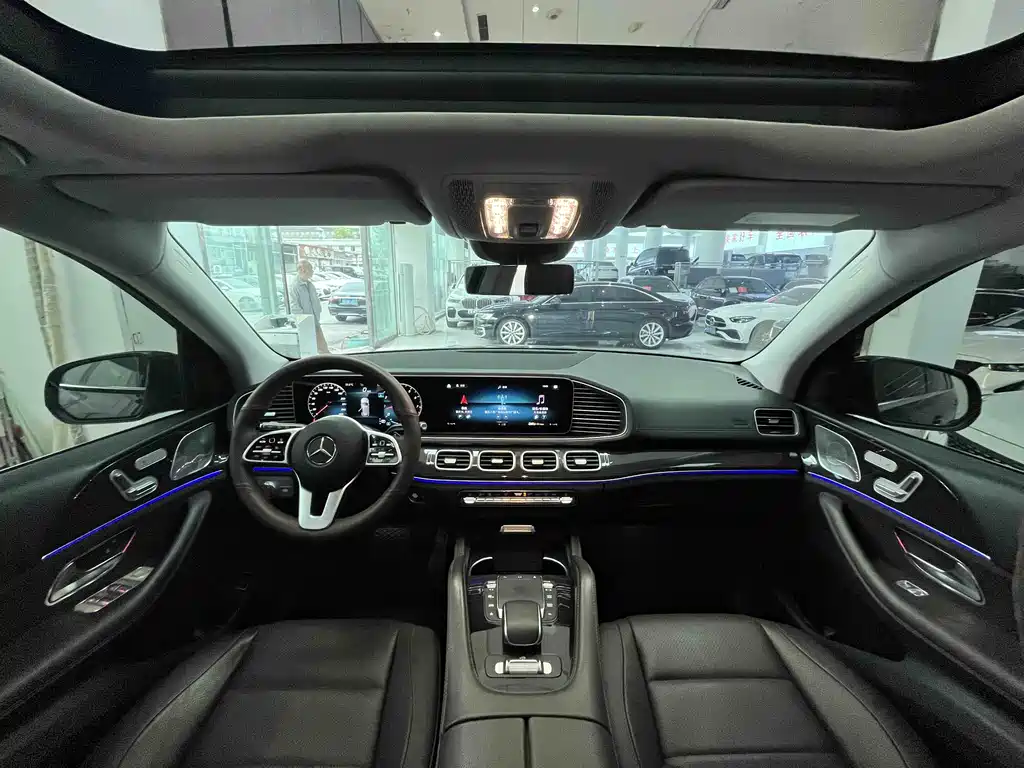 Mercedes-Benz GLE 2021 — фото 12