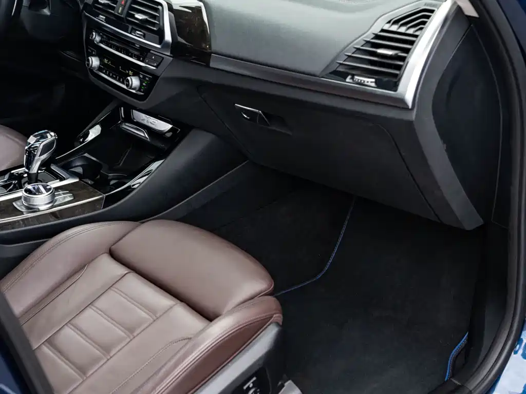 BMW X3 2019 — фото 11