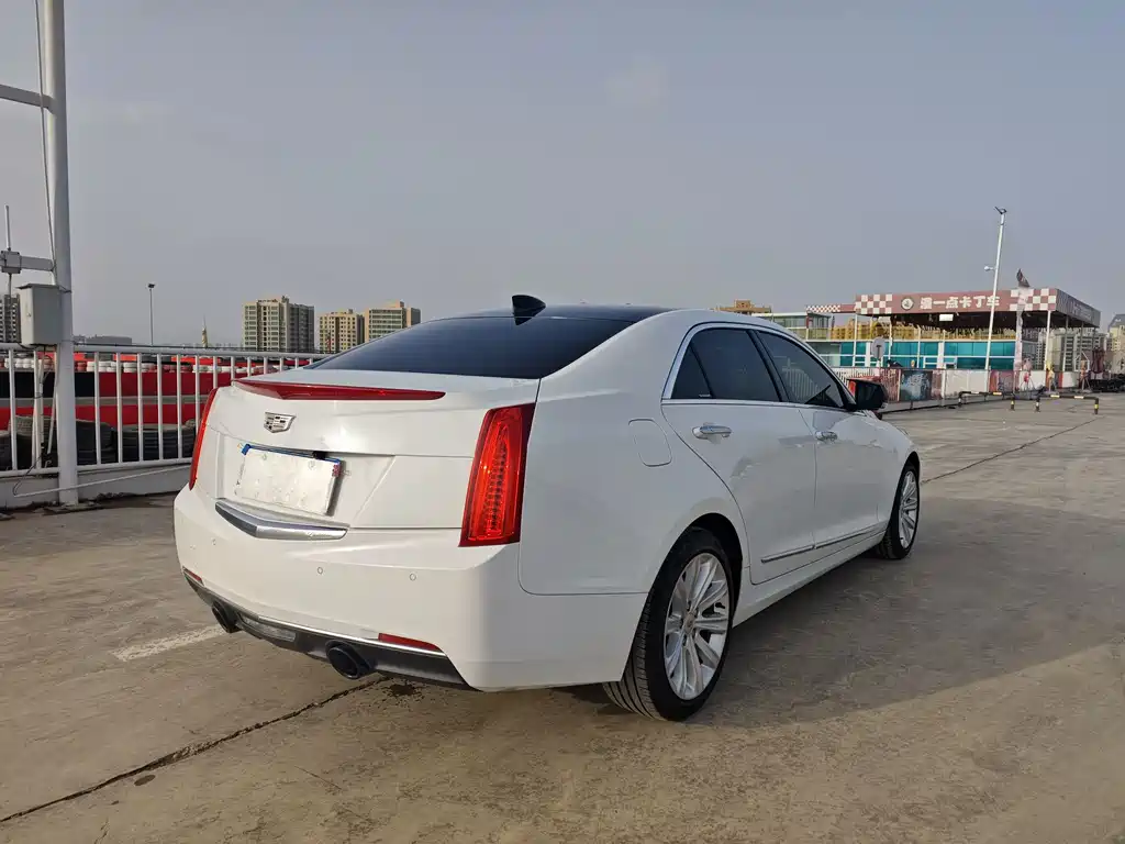 Cadillac ATS-L 2018 — фото 20
