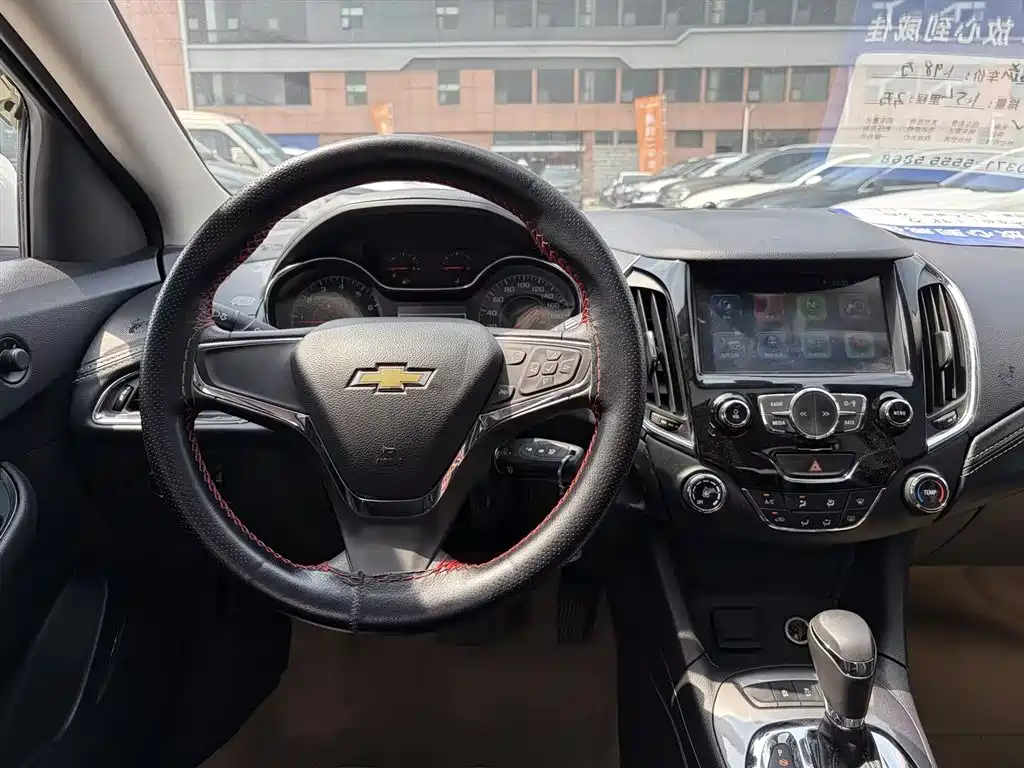 Chevrolet Cruze 2016 — фото 10