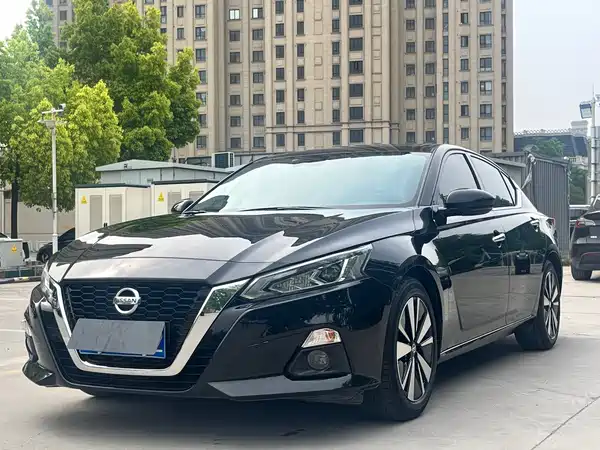 Nissan Teana 2021