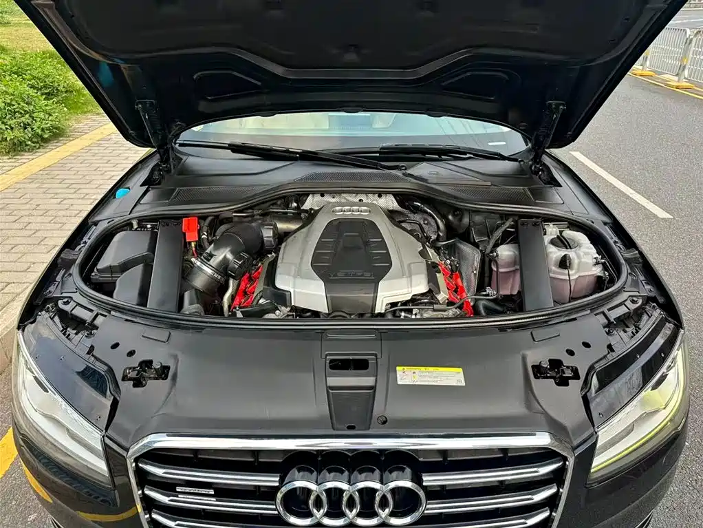 Audi A8 2015 — фото 13