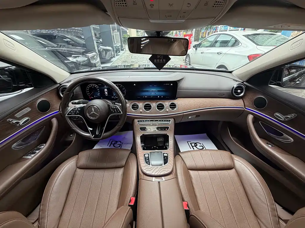 Mercedes-Benz E-Class 2021