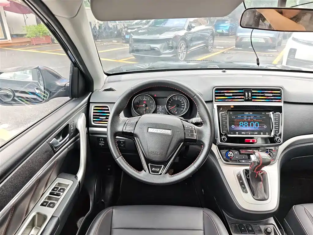 Haval M6 2019 — фото 18