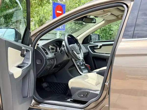 Volvo XC60 2013