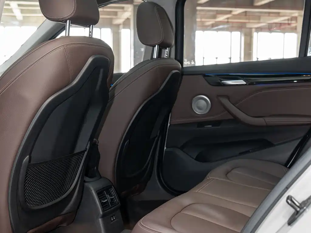 BMW X1 2022 — фото 17