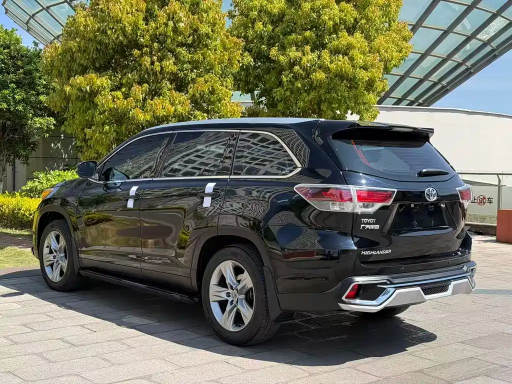 Toyota Highlander 2017 — фото 7