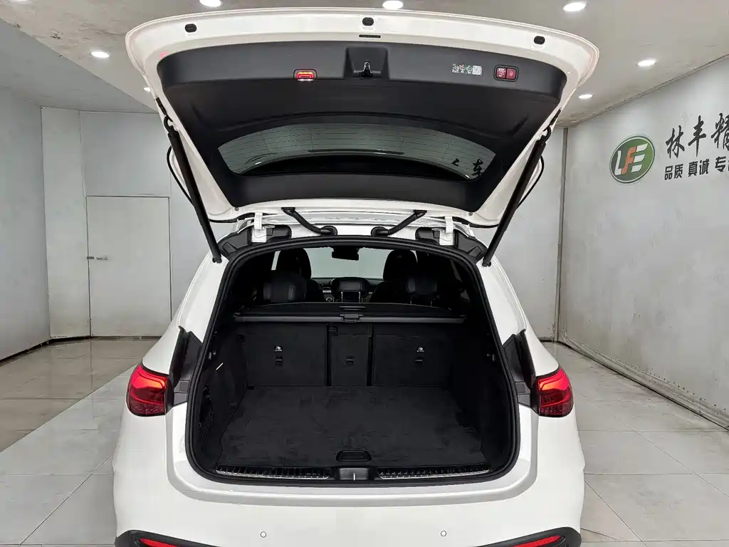 Mercedes-Benz GLC 2023 — фото 29