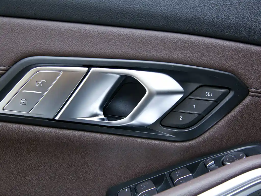 BMW 3 Series 2020 — фото 17