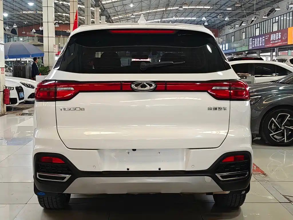 Chery Tiggo 8 2018 — фото 4