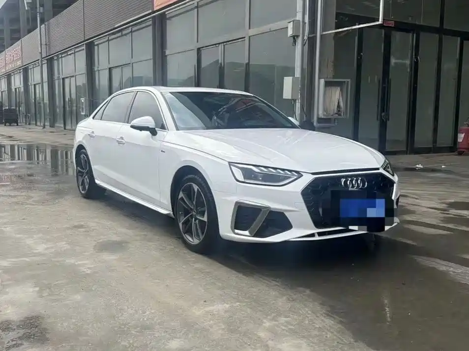 Audi A4L 2020 — фото 3