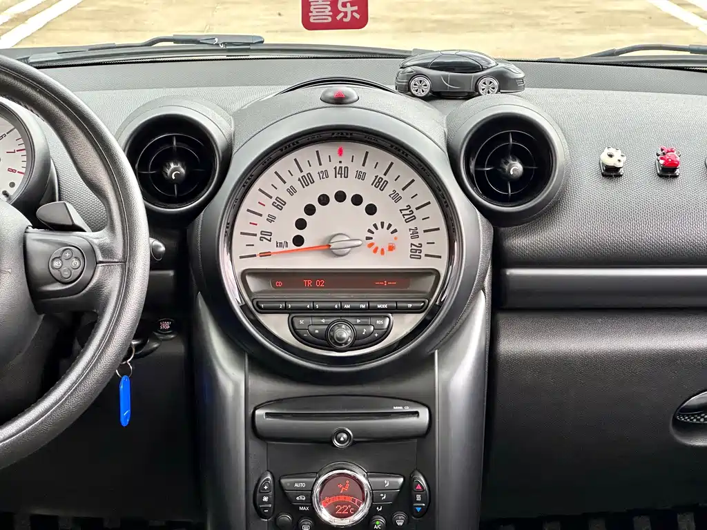 MINI Countryman 2013 — фото 15
