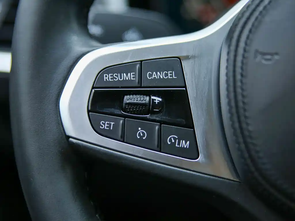 BMW 3 Series 2020 — фото 14
