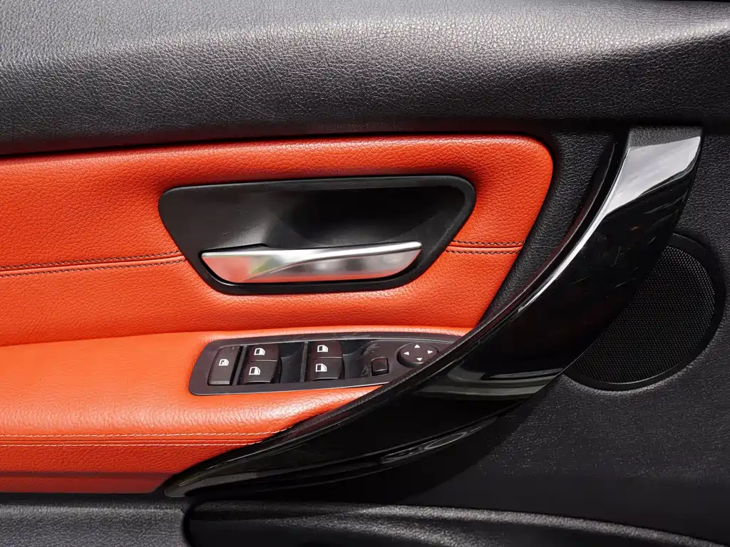 BMW 3 Series 2014 — фото 19
