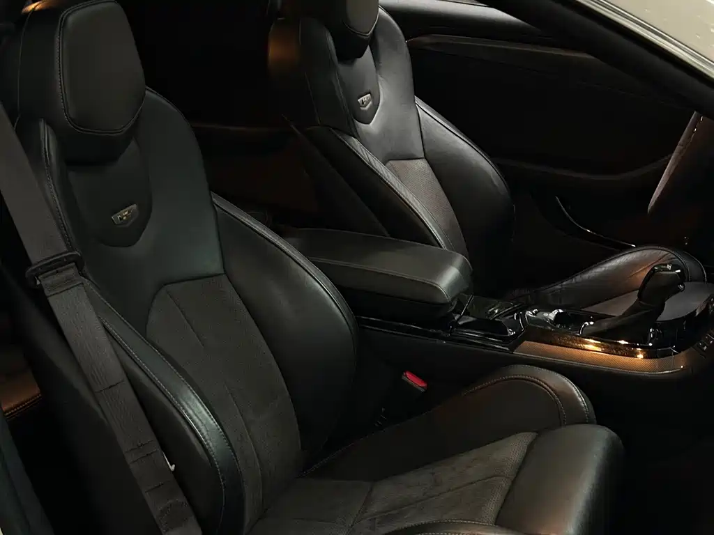 Cadillac CTS 2013 — фото 10