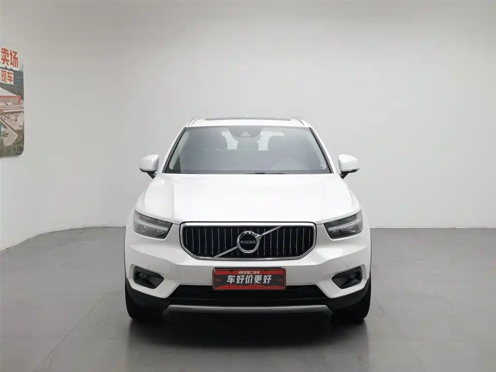 Volvo XC40 2020 — фото 3