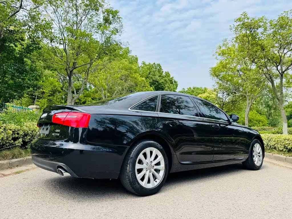 Audi A6L 2015 — фото 15