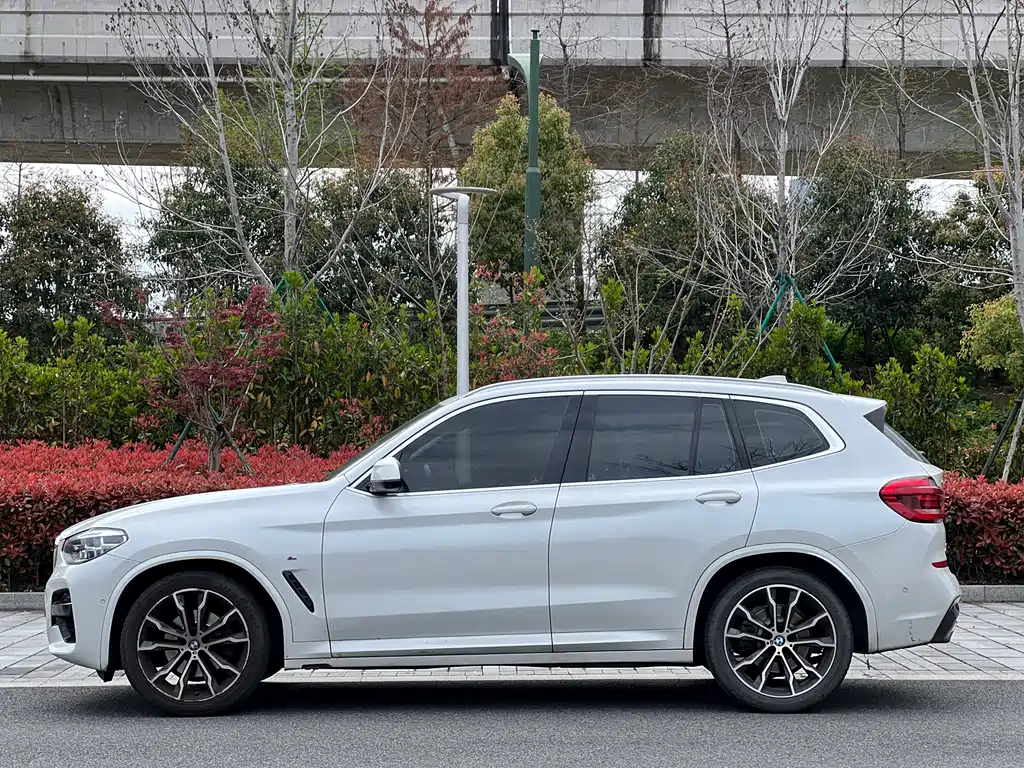 BMW X3 2020 — фото 7