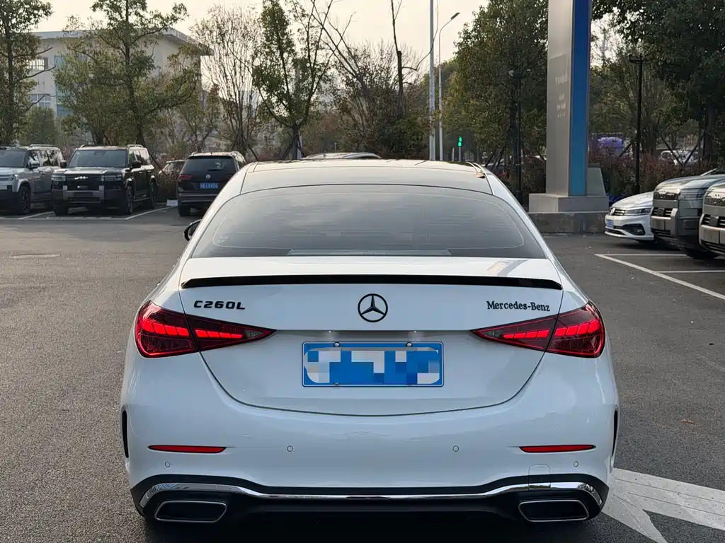 Mercedes-Benz C-Class 2023 — фото 15