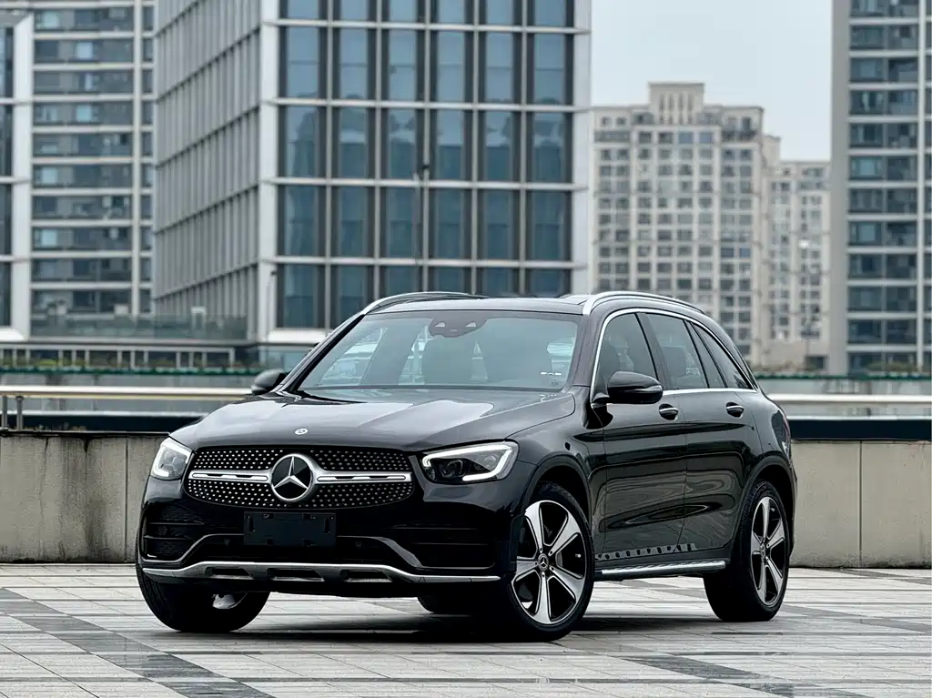 Mercedes-Benz GLC 2023