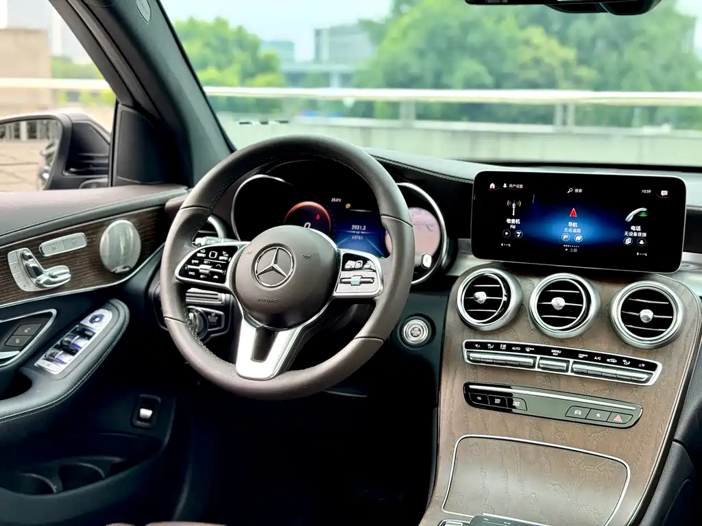 Mercedes-Benz GLC 2023 — фото 12