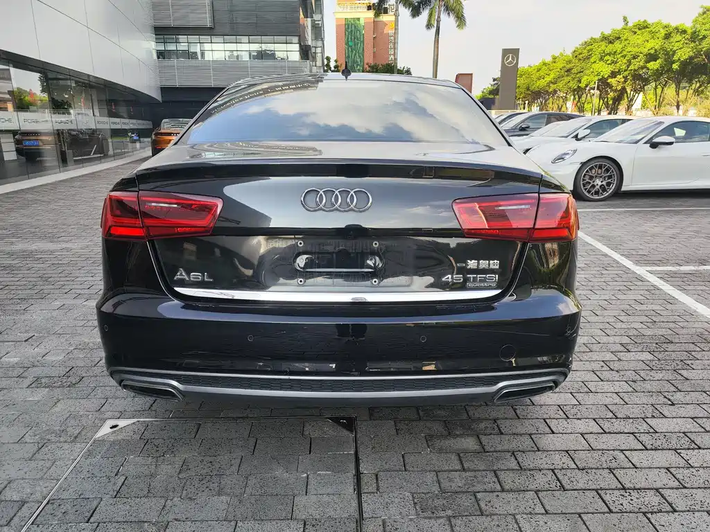 Audi A6L 2018 — фото 7