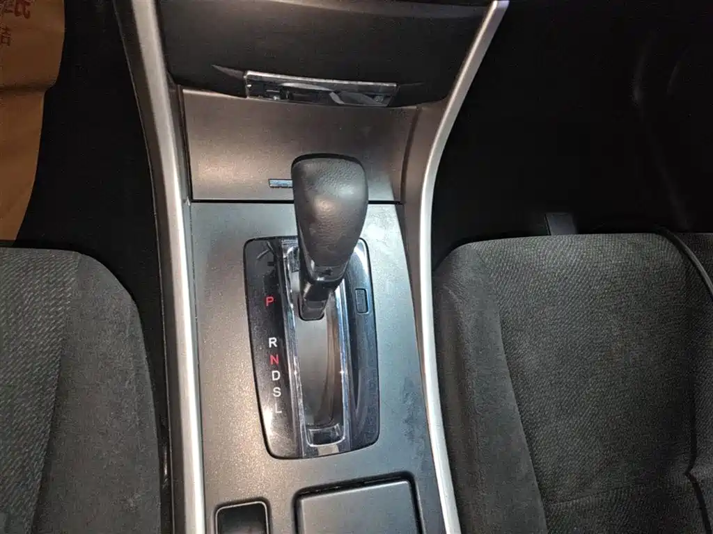 Honda Accord 2015 — фото 14