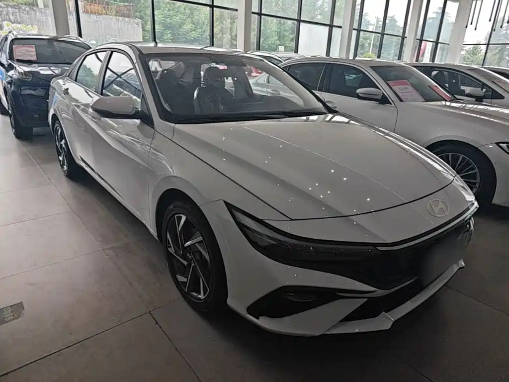 Hyundai Elantra 2026