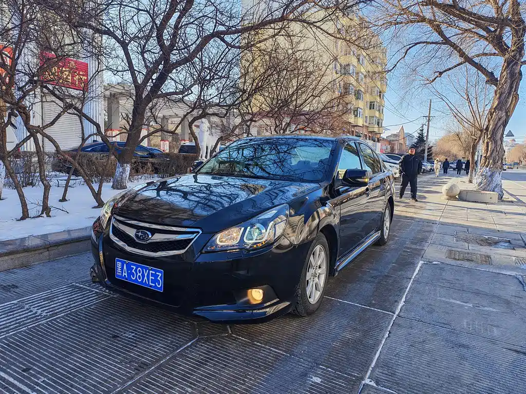 Subaru Legacy 2011