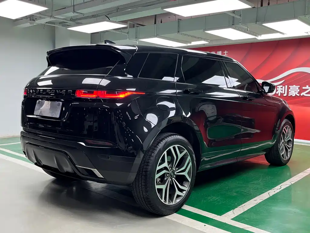 Land Rover Evoque 2022 — фото 5