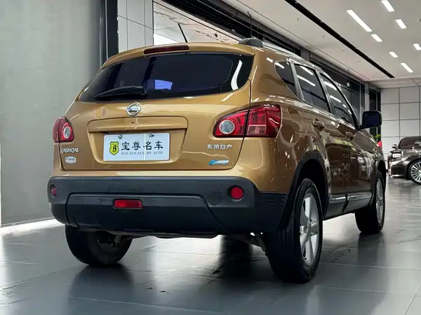 Nissan Qashqai 2012